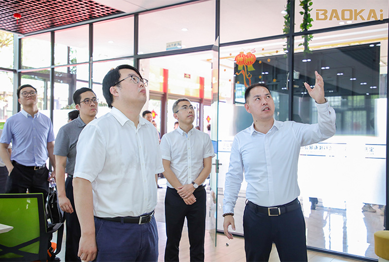 新聞 | 熱烈慶?！氨本┼]電大學(xué)&寶開智能”聯(lián)合實(shí)驗(yàn)室、寶開研究院正式成立！