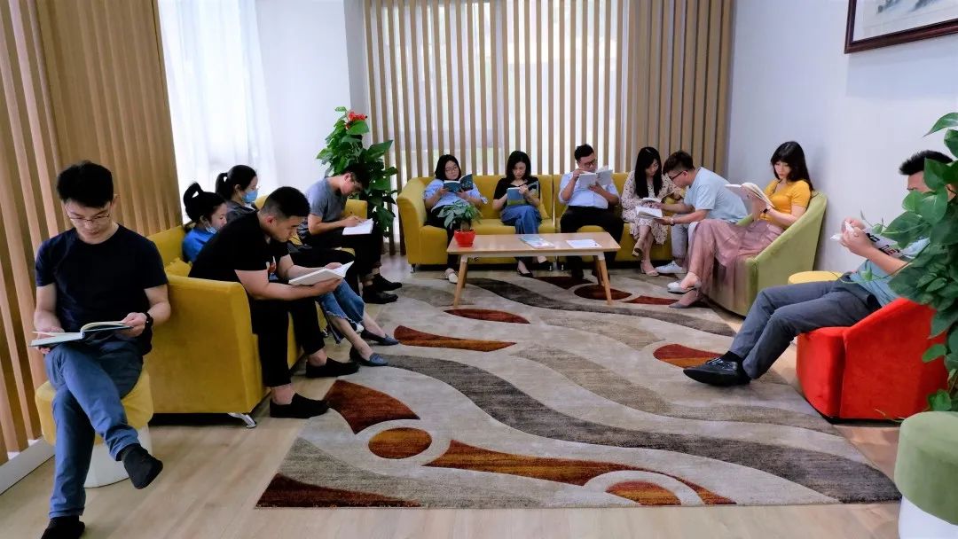 感受文字之美，共享閱讀之樂 | 寶開與燎申智城共同舉辦成長專場讀書活動(dòng)