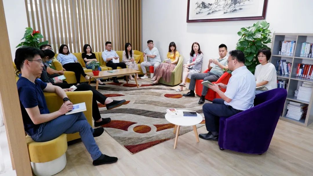 感受文字之美，共享閱讀之樂 | 寶開與燎申智城共同舉辦成長專場讀書活動(dòng)