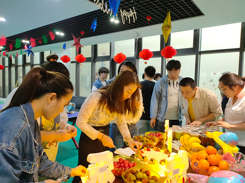 員工集體生日會｜溫馨五月，感恩有你，攜手同行